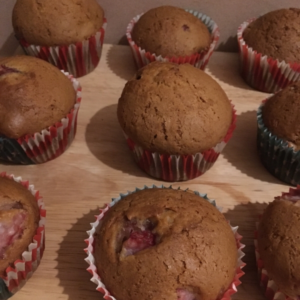 Strawberry Lemonade Muffins