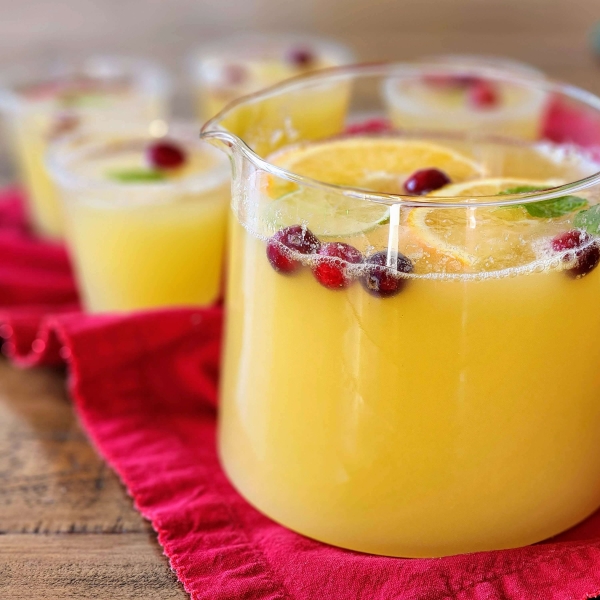 Easy Christmas Punch