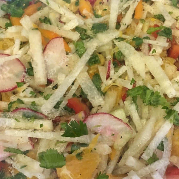 Refreshing Sweet and Spicy Jicama Salad (Vegan)