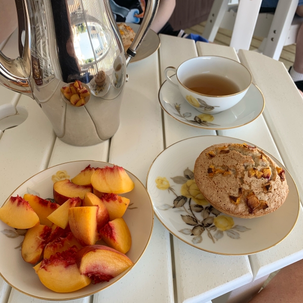 Peach Financiers