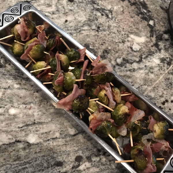 Roasted Brussels Sprouts and Prosciutto Poppers