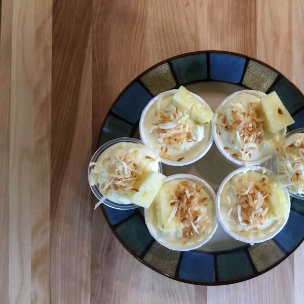 Pina Colada Pudding Shots!