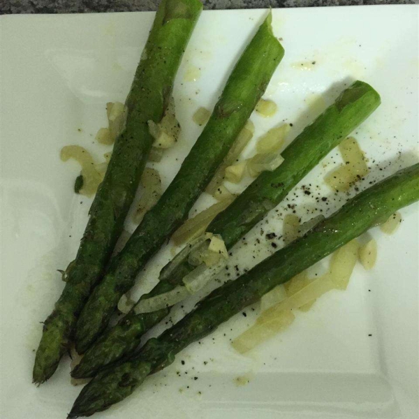 Asparagus with Garlic and Onions