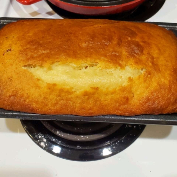 Simple Yogurt Bread