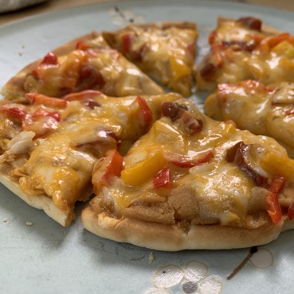 Mediterranean Flatbread Pizza