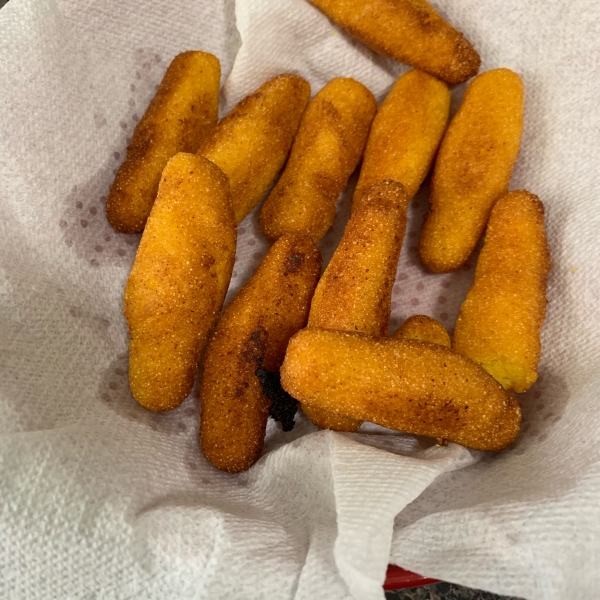 Surullitos de Maiz (Cornmeal Sticks)