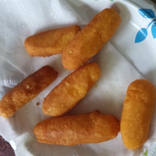 Surullitos de Maiz (Cornmeal Sticks)