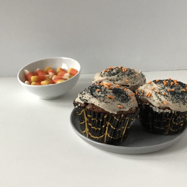 Halloween Gingerbread Cupcakes