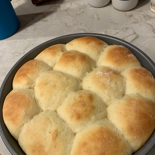 Sunday Dinner Rolls