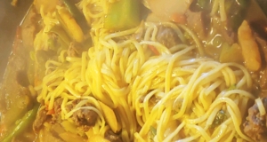 Spicy Beef and Broccoli Chow Mein