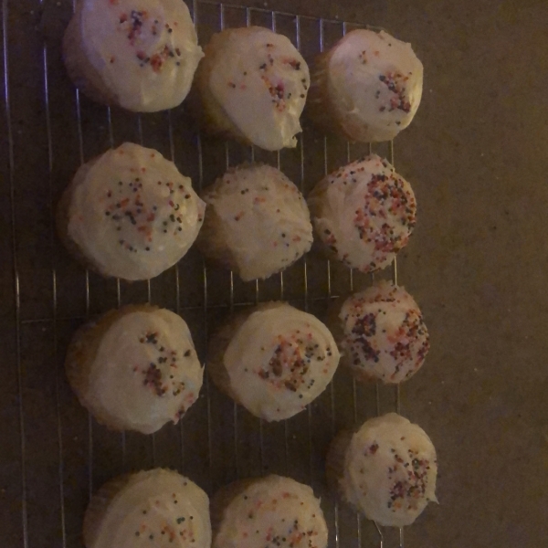 Lemon-Cream Cheese Cupcakes