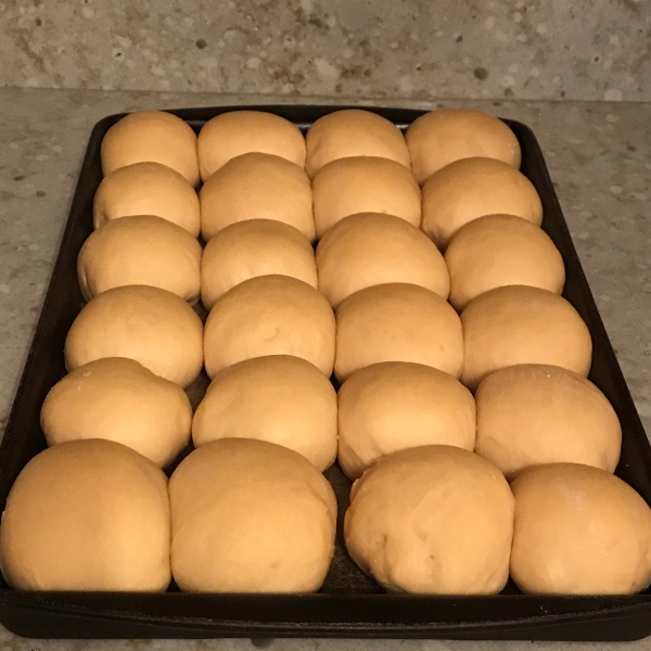 Diana's Hawaiian Bread Rolls