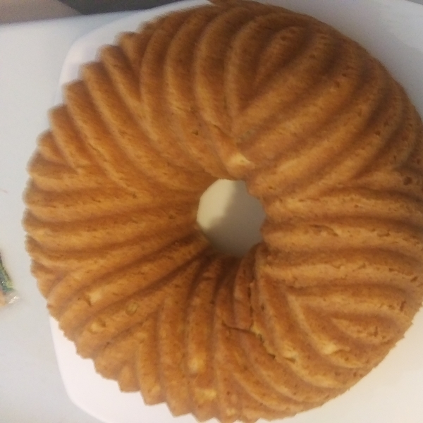 Easiest Applesauce Cake