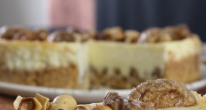 Fig-Hazelnut Cheesecake with Honey-Bourbon Drizzle