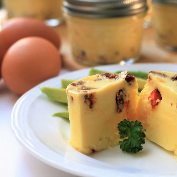 Sun-Dried Tomato and Goat Cheese Sous Vide Egg Bites
