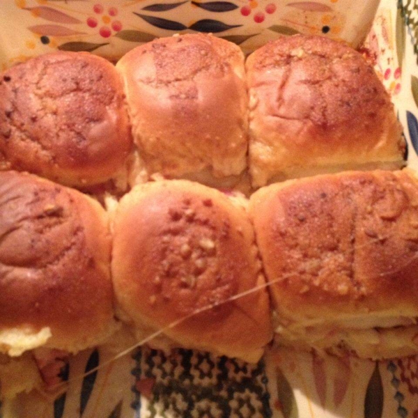 Baked Hawaiian Sandwiches