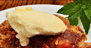 Slow Cooker Cherry and Pineapple Delight