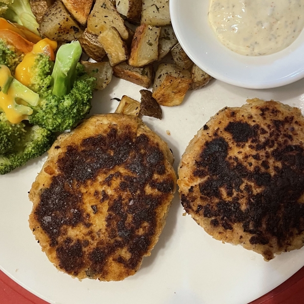 Chef John's Salmon Cakes