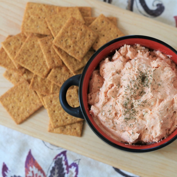 Irresistible Smoked Salmon Dip