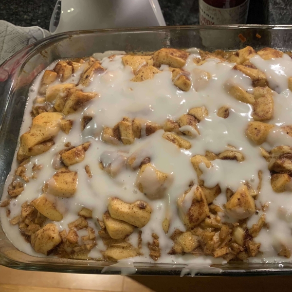 Cinnamon Roll Breakfast Casserole with Spiced Apples