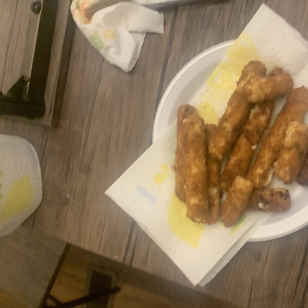 Fried Mozzarella Cheese Sticks
