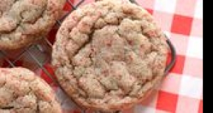 Chewy Strawberry Sugar Cookies