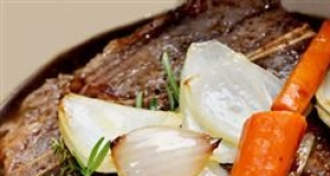Stove Pot Roast With Mashed Potatoes