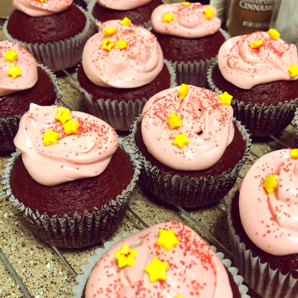 Classic Red Velvet Cupcakes