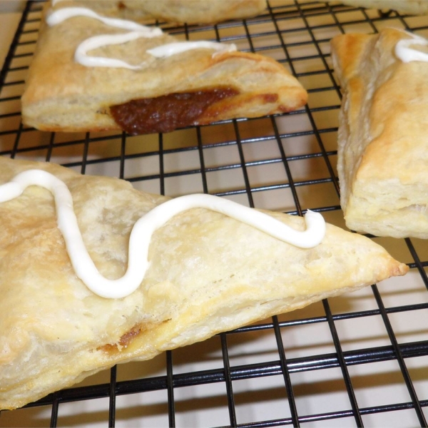 Easy Pumpkin Turnovers