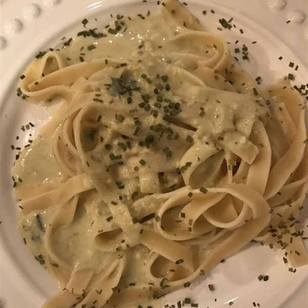 Ancho Chile Fettuccini with Cilantro-Tomatillo Cream Sauce