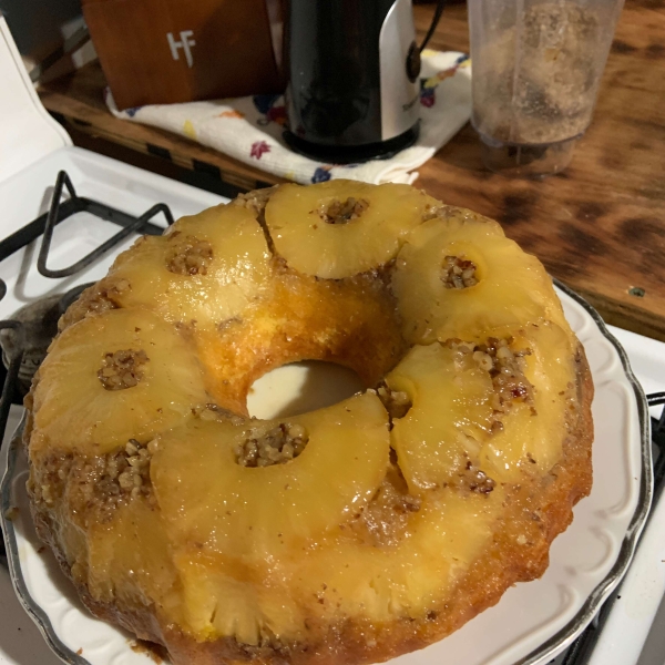 Easy Pineapple Upside-Down Cake