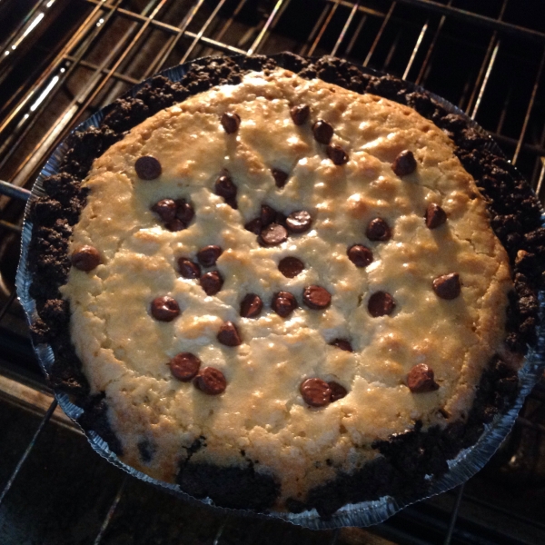 NESTLE® TOLL HOUSE® Chocolate Chip Pie