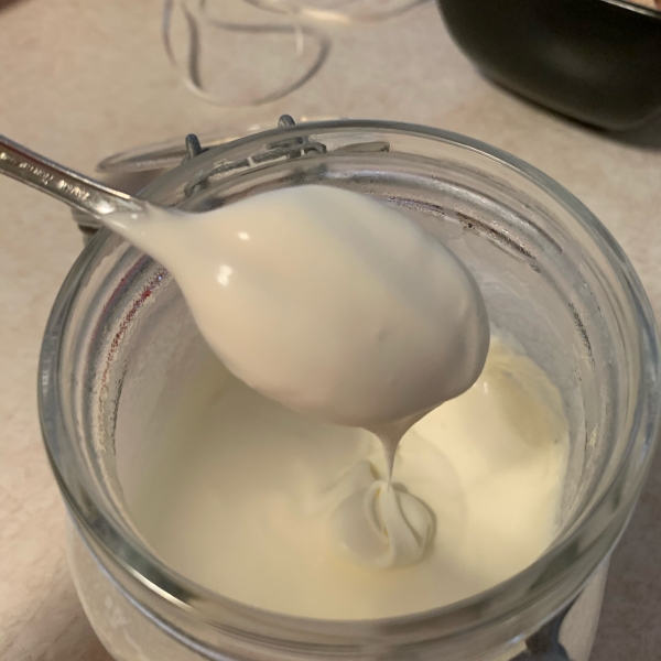 Chef John's Crème Fraîche