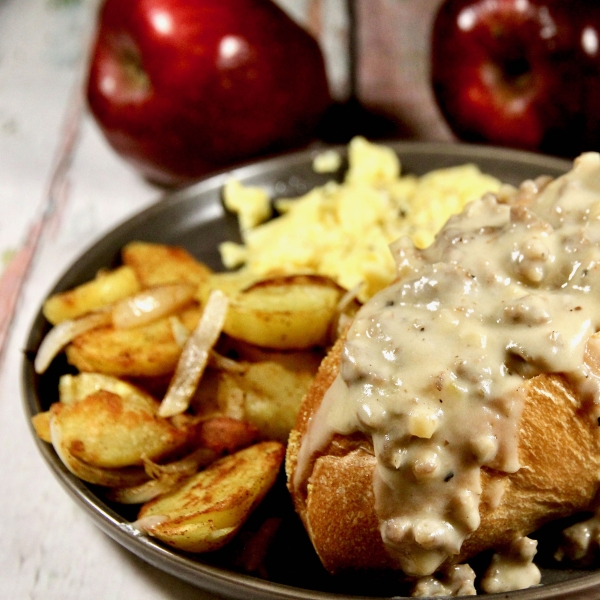 Apple-Sausage Gravy Boats