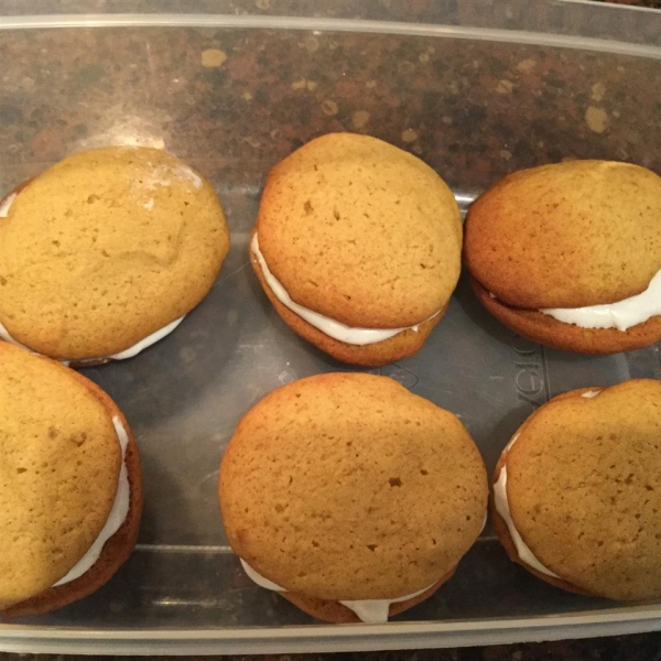 Fall Pumpkin Sandwich Cookies