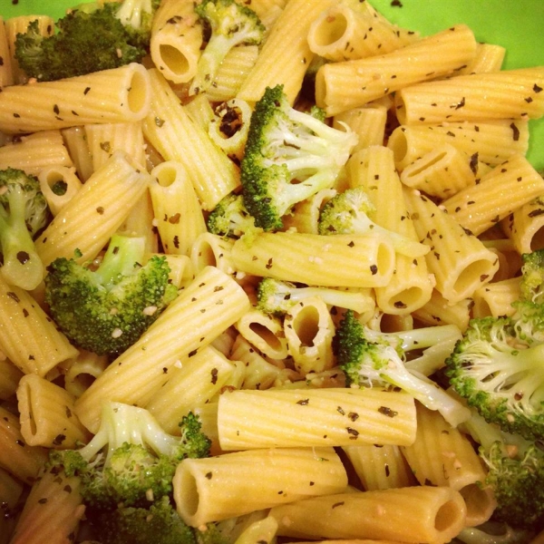 Broccoli with Rigatoni