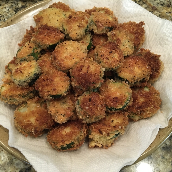 Lemon Parmesan Zucchini Chips with Basil Aioli