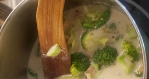 Easy Cheesy Cream of Broccoli Soup