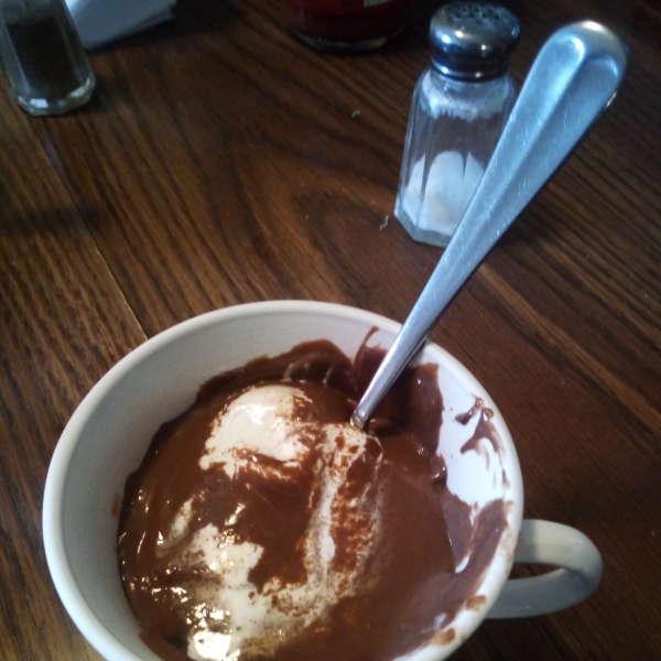 Cioccolata Calda (Hot Chocolate Italian-Style)