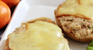 Speedy Bagel Tuna Melt