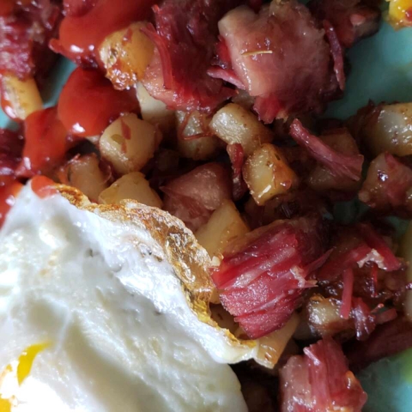 Deluxe Corned Beef Hash