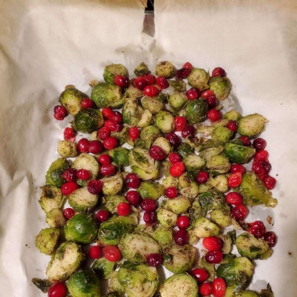 Thyme-Roasted Brussels Sprouts with Fresh Cranberries