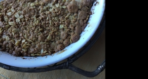 Apple Crumble with Halva Topping