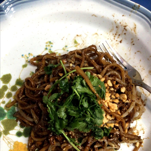 Easy Homemade Pad Thai