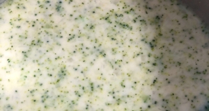 Low-Fat, Full-Flavor Cream of Broccoli Soup