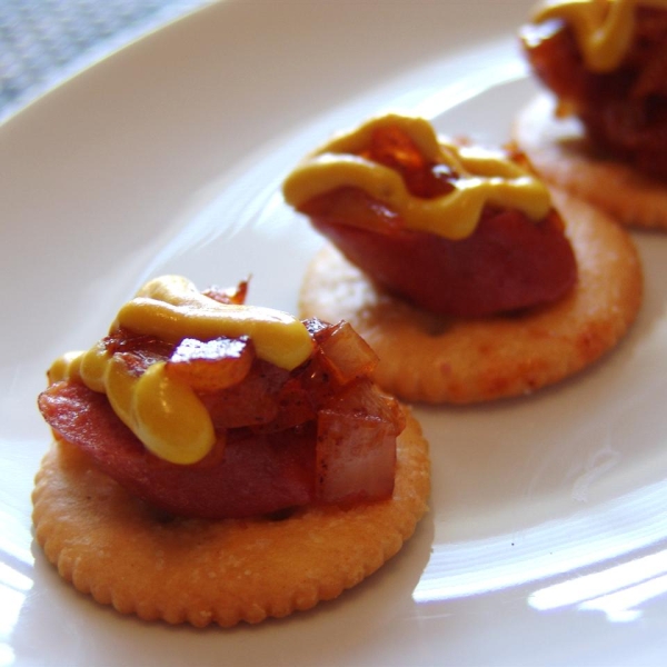 RITZ Push-Cart Hot Dog Bites