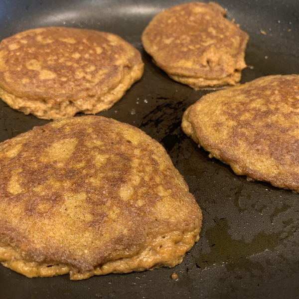 Paleo Pumpkin Pancakes