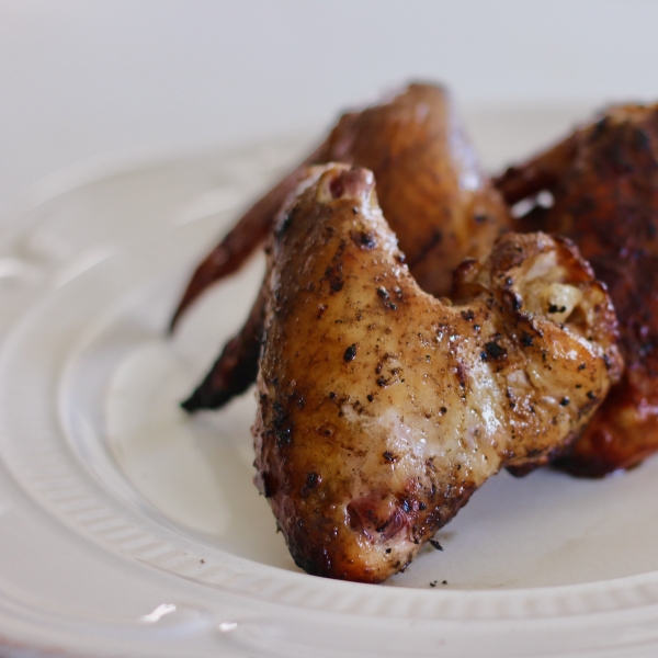 Juicy Extra Flavored Grilled Chicken Wings