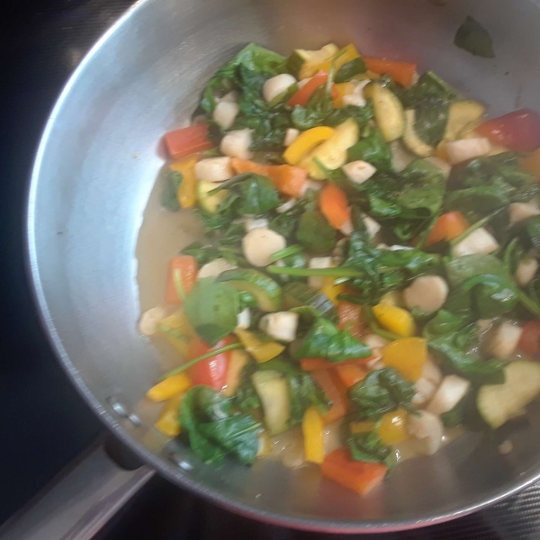 Scallops and Spinach over Pasta