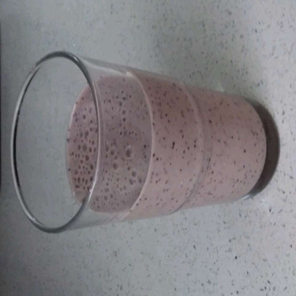 Almond Berry Smoothie